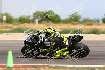 media/Apr-30-2023-CRA (Sun) [[020fcf5d43]]/Race 11-600 Expert Superbike/